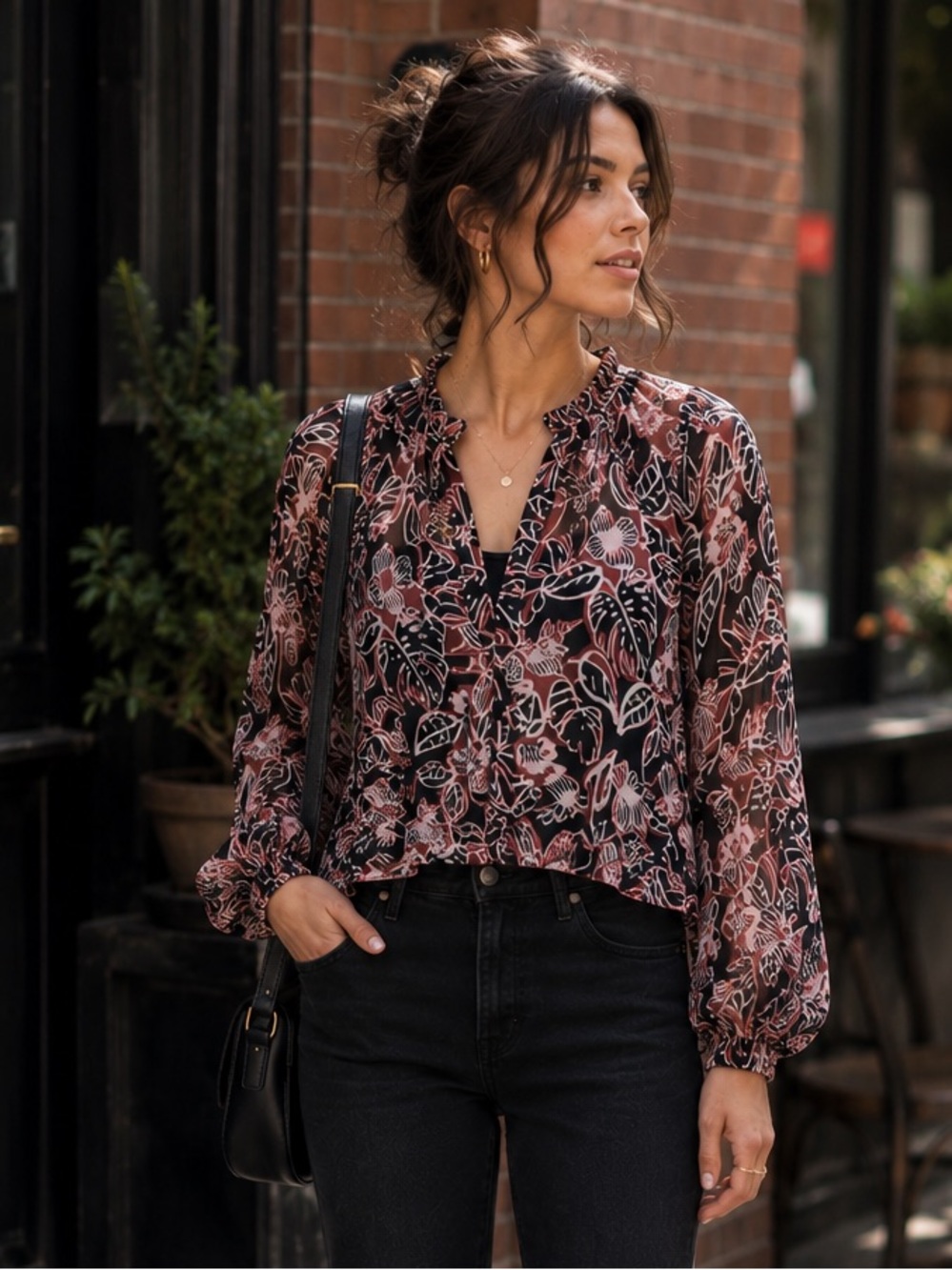 EVEREVE Career Floral Casual Date Night Black Semi-Sheer Chiffon Blouse, L
